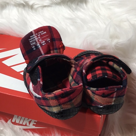 BABY NIKE RED BLACK CHECK PLAID TENNIS SHOES CRIB - Picture 6 of 7